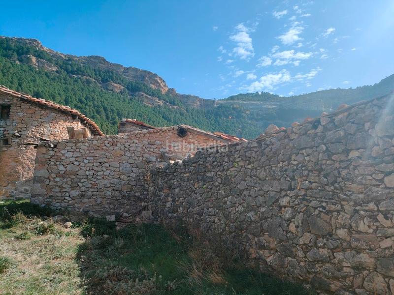 Foto f8842d2f-2f84-494b-bc62-58c2010d96d5. Masia a Peñarroya de Tastavins