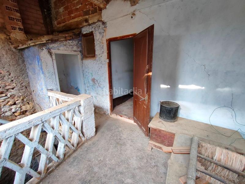 Foto 3cf9595a-4436-4283-abd0-ec422def60e9. Masia a calle prado 11 a Portellada (La)