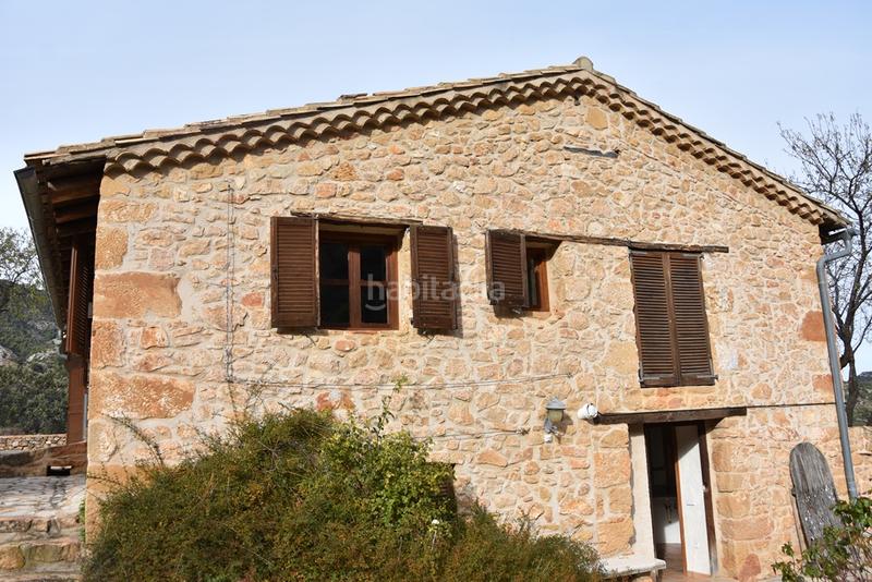 Foto 04d58152-8ed3-4725-acf0-bec0a8dea37d. Xalet amb xemeneia calefacció a Beceite