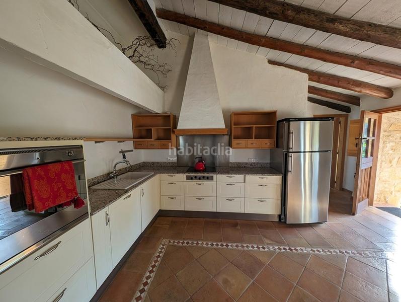 Foto 1dac7dd3-26fa-4cda-8f17-de095d4d4f42. Xalet amb xemeneia calefacció a Beceite