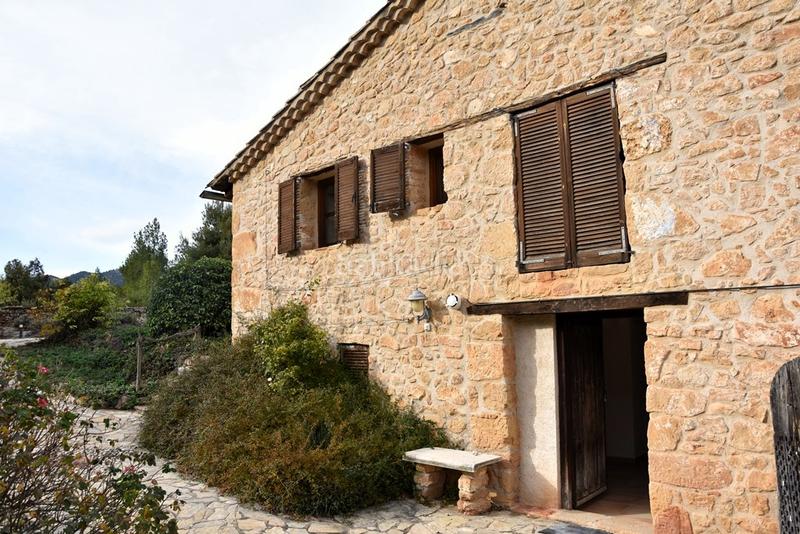 Foto 8158fe28-a5f0-4b80-a2b6-f45054dc7c7e. Xalet amb xemeneia calefacció a Beceite