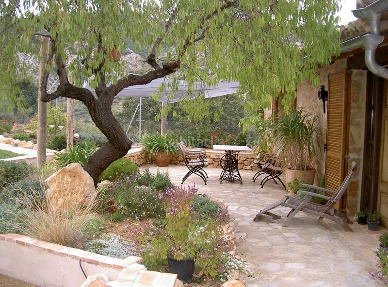 Foto c3341a6f-d2cd-4ee5-a48b-6cba412bf15c. Xalet amb xemeneia calefacció a Beceite