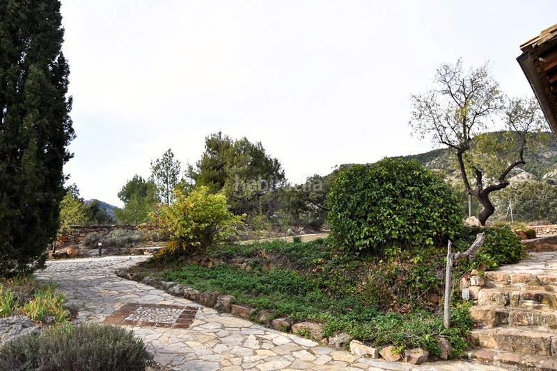 Foto da9ef712-1a75-4c73-8084-060b895d6aea. Xalet amb xemeneia calefacció a Beceite