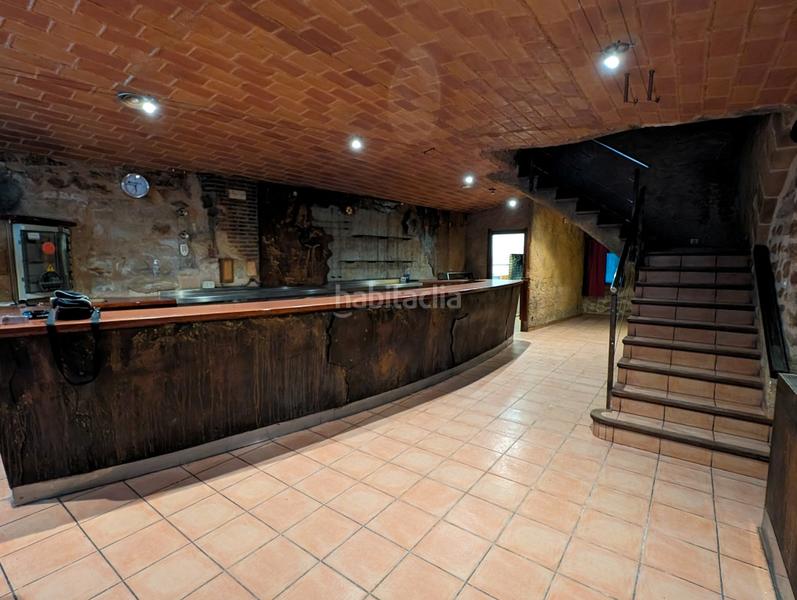 Foto eb99dee4-158d-4f15-91ea-ac28f5467a98. Casa con camino in Cretas