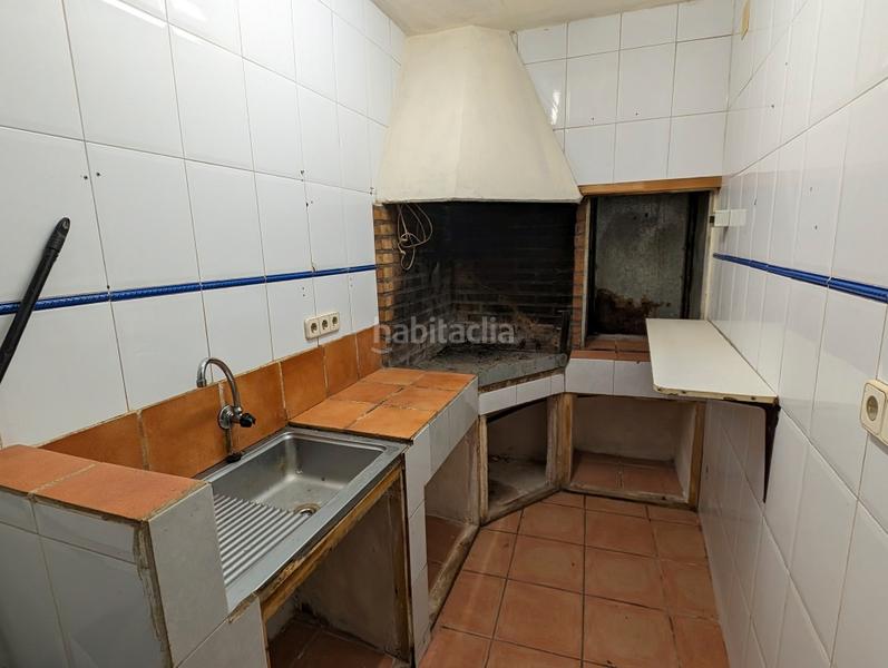 Foto f40693eb-f296-4e40-a6b6-daf4375770c2. Casa con camino in Cretas