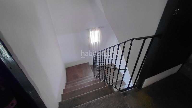 Foto de8924d0-f017-4f88-84bb-ab2566462893. Casa amb xemeneia a Valdeltormo