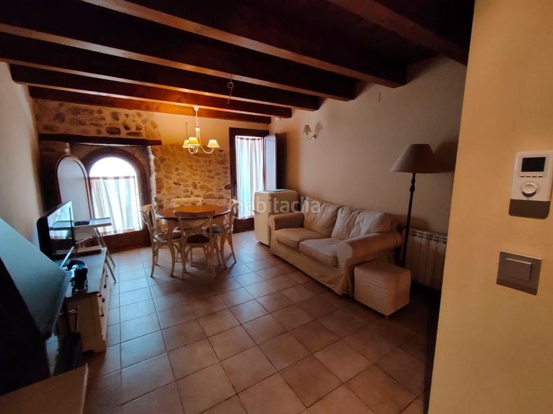 Foto a773f803-c3ec-467c-ab54-5845c44616f1. Casa bifamiliare in Peñarroya de Tastavins