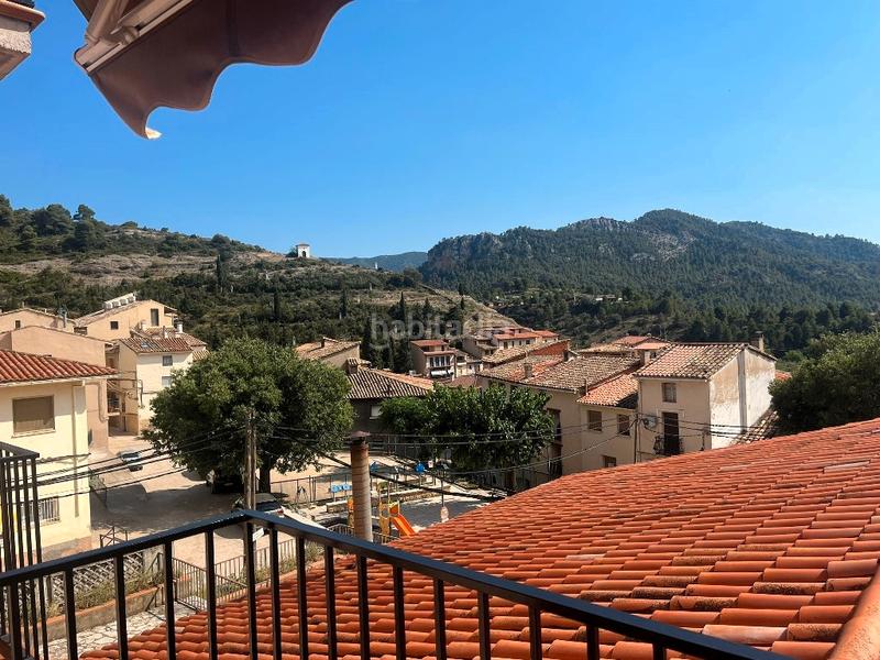 Foto 0b758540-1427-4cc7-bb57-b7e5f8a2a388. Dúplex amb calefacció aparcament a Beceite