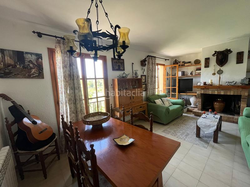 Foto ac4c5762-c52e-44cf-94ba-50f326bdd19a. House with fireplace heating parking in Beceite