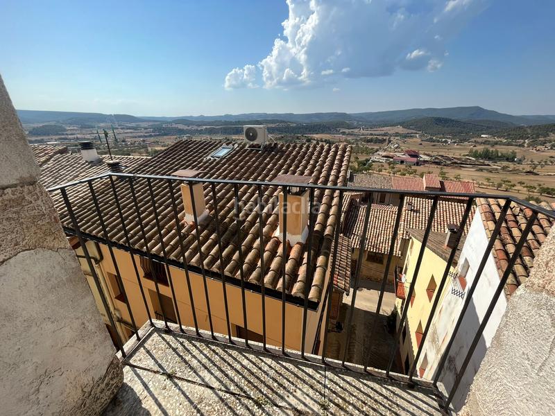 Foto ce12650c-3d8c-46d0-9e7c-ecd3c61aefec. Casa con camino parcheggio in Peñarroya de Tastavins