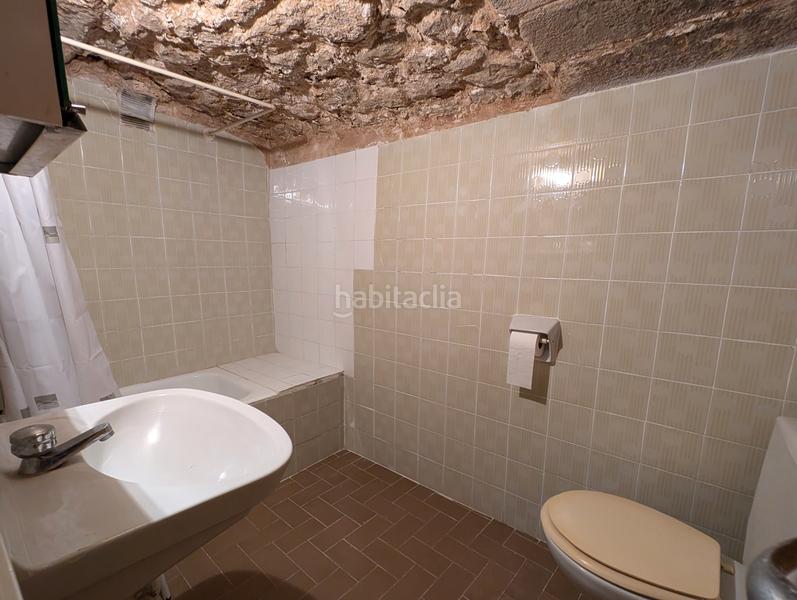 Foto f848045d-ae6c-42c4-97f4-81b097d6a78a. Maison avec cheminée parking dans Fresneda (La)