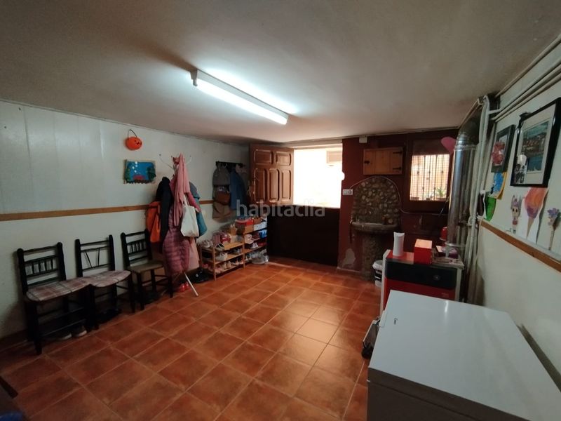 Foto 6de143cb-ce32-4478-aa08-f6cbf458c987. Casa a calle orden 11 a Fresneda (La)