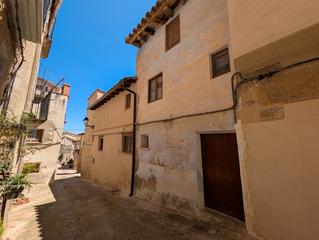 Casa  Calle fantasma. Casa en la fresneda
