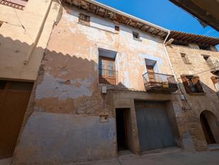 Casa  Calle rey alfonso. Casa en la fresneda