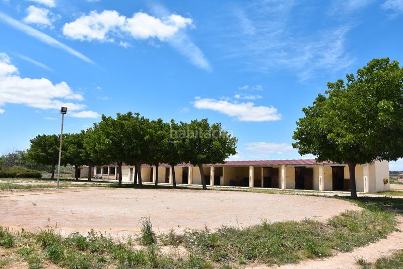 Foto c41f80d8-f3ca-4b47-a053-8d721652c484. Finca rústica a Cretas