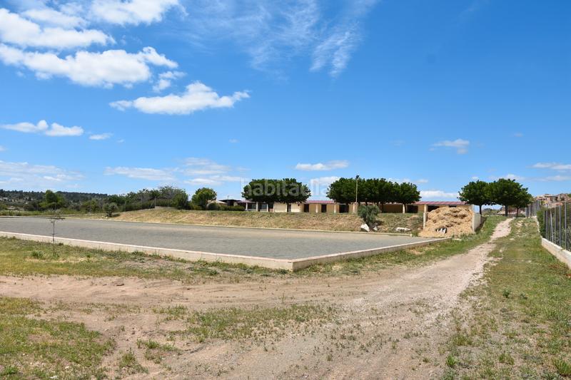 Foto c7f07be1-0664-4f67-86df-3b625ea5e45f. Finca rústica a Cretas