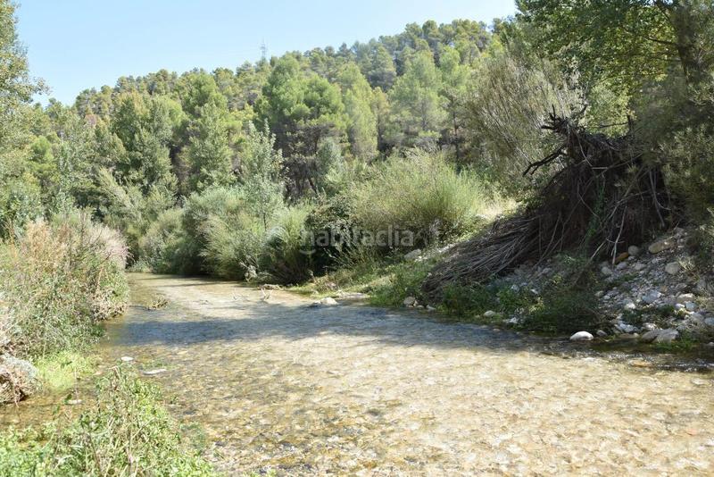 Foto e9f78d28-b00f-4931-83d4-aa6b7a8b923c. Finca rústica a Fresneda (La)