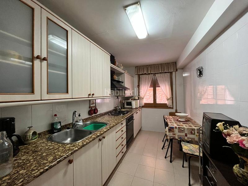 Foto 39ebee45-cd37-451e-a2b8-133ce2d18526. Casa con camino parcheggio in Valderrobres