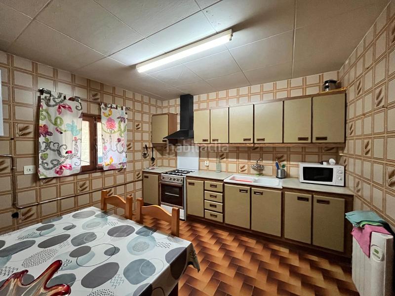 Foto c6f67228-2167-4c25-9cbb-49e19706e1e8. Casa con camino parcheggio in Valderrobres