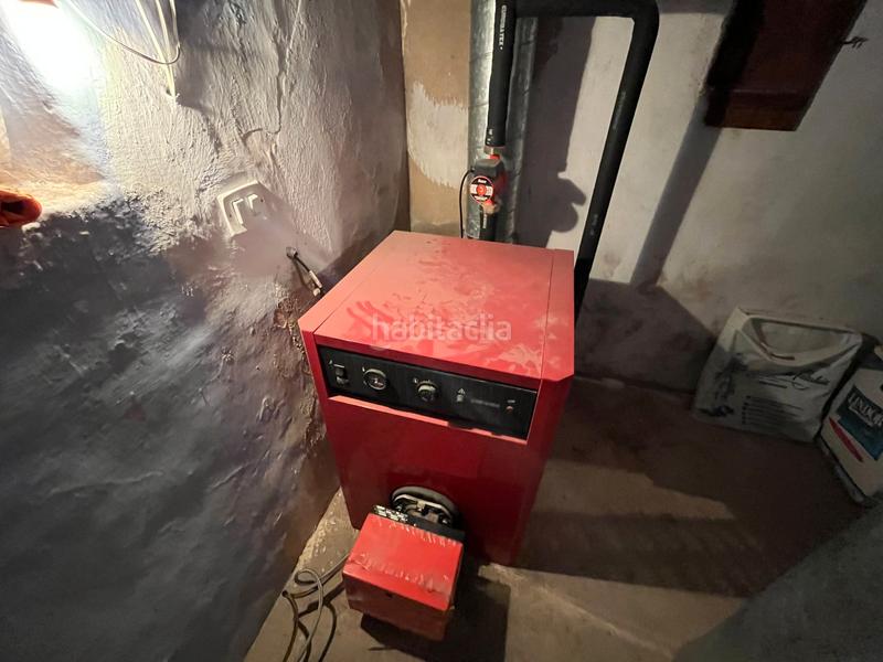 Foto fb9620f4-60b1-4938-bea6-8a1c42cf623a. Casa con camino parcheggio in Valderrobres