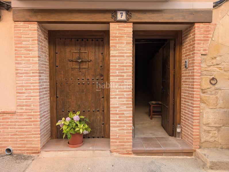 Foto 0cd21779-969a-4d6a-9275-cbc8b3b4a93e. Casa con camino parcheggio in Ráfales