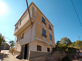 Casa in Monroyo. Casa en monroyo