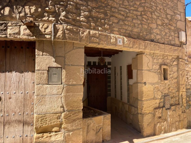 Foto e9a16ef0-f481-4dbc-8859-6b2b89dc06c9. Casa amb calefacció a Valdealgorfa