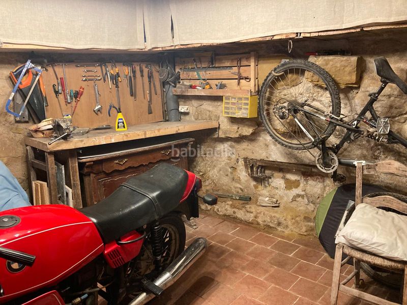 Foto 423e2b65-e79d-417c-9e3f-cc62e2da0360. Casa amb xemeneia a Portellada (La)