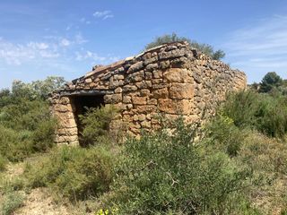 Landgut in Calaceite. Finca rústica con maset en calaceite