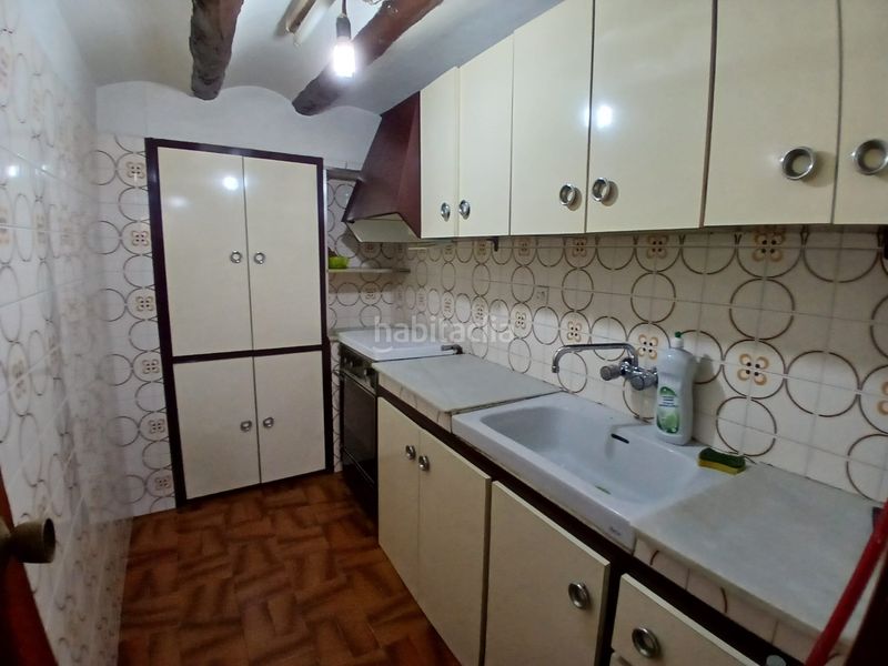 Foto 2911f860-4e93-4daf-96c0-31bd4f69b819. Casa amb xemeneia a Beceite