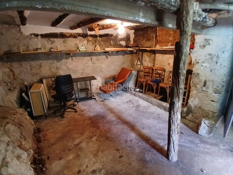 Foto 5439cc49-7009-4996-b78e-fe9fb2d745f2. Casa amb xemeneia a Beceite
