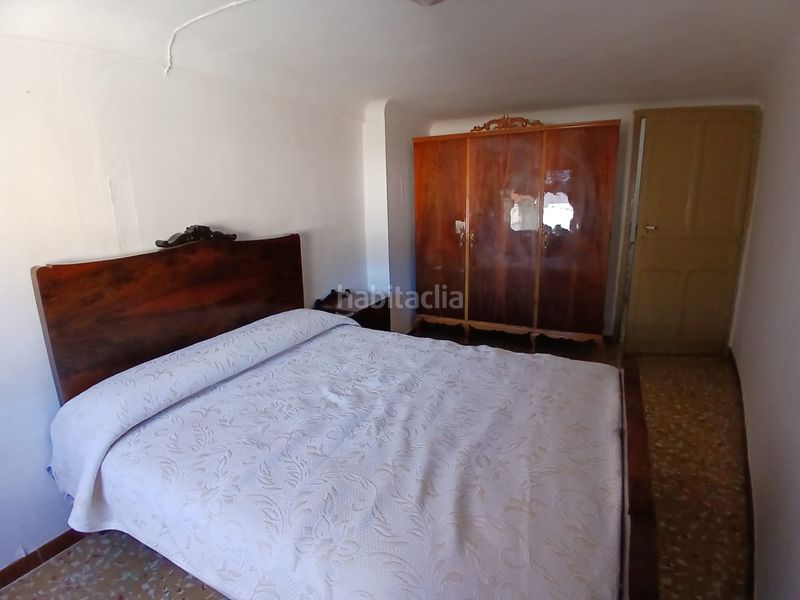 Foto a8159256-75e9-4a75-a757-3d47e9e21daa. Casa amb xemeneia a Beceite