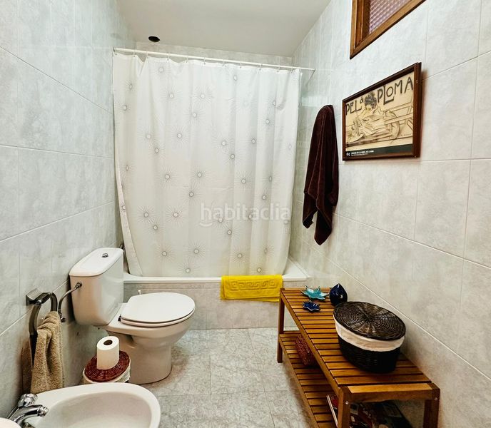 Foto 6e3872b8-7dd5-41ac-a522-8f717db037df. Casa amb xemeneia aparcament a Fresneda (La)