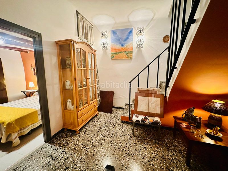 Foto 74b3d02d-76b0-43c4-9107-61696f24e884. Casa amb xemeneia aparcament a Fresneda (La)