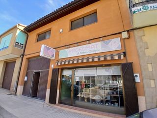 Local Comercial a Valdeltormo. Local comercial y obrador en valdeltormo