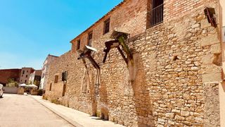 Nave industrial en Cretas. Antigua almazara en cretas