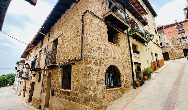Foto 13c49c0f-0b0a-4a7b-9deb-ea468f24b685. Casa amb xemeneia a Beceite