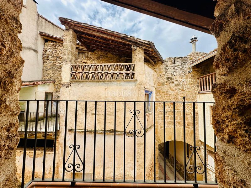 Foto 637d21e6-4075-485d-b72e-f7e8e8ca8343. Casa amb xemeneia a Beceite