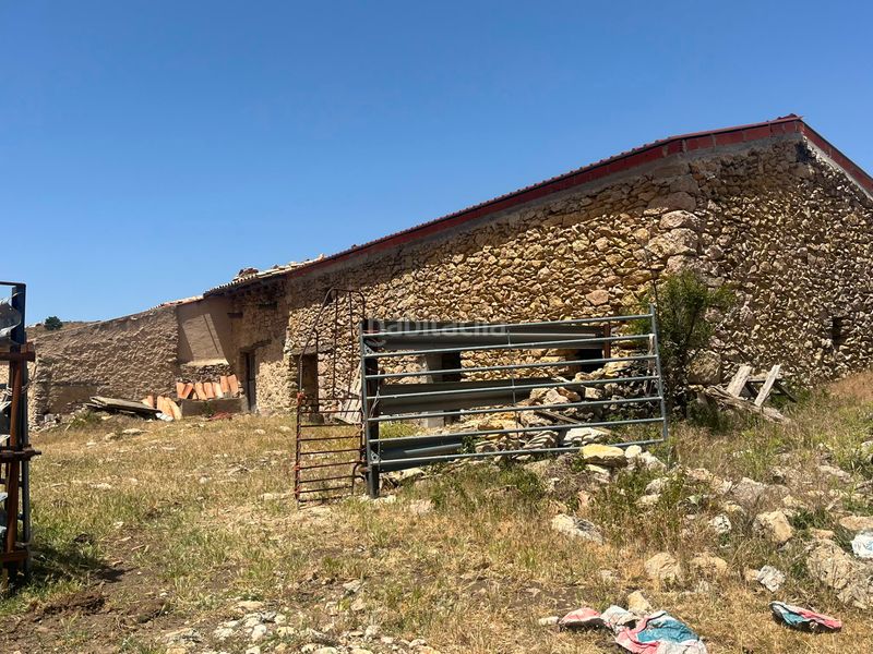 Foto d8ab958f-6416-454e-bc99-6d78bc8325a1. Finca rústica a Peñarroya de Tastavins