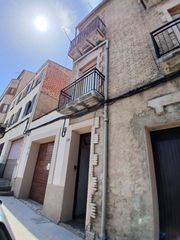 Appartement à Horta de Sant Joan. Piso en horta de sant joan