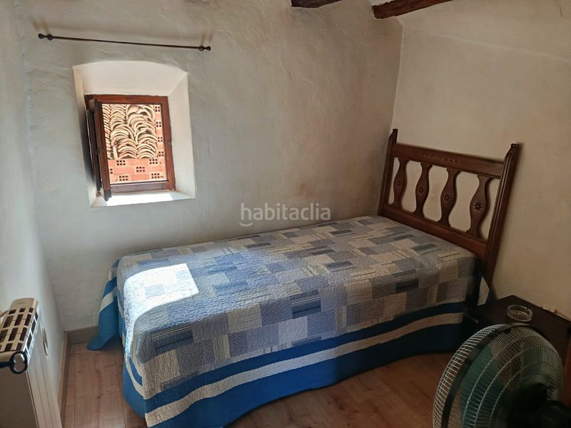 Foto 5a2eb099-6e88-42ea-b9bb-de04e7496c54. Casa amb xemeneia a Fuentespalda