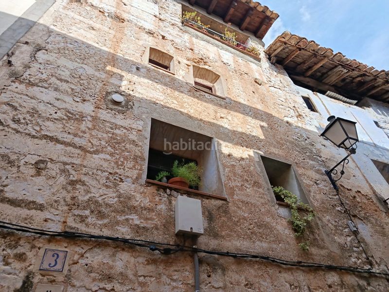 Foto c96db10d-6d55-4715-9035-8ea08c605d57. Casa amb xemeneia a Fuentespalda