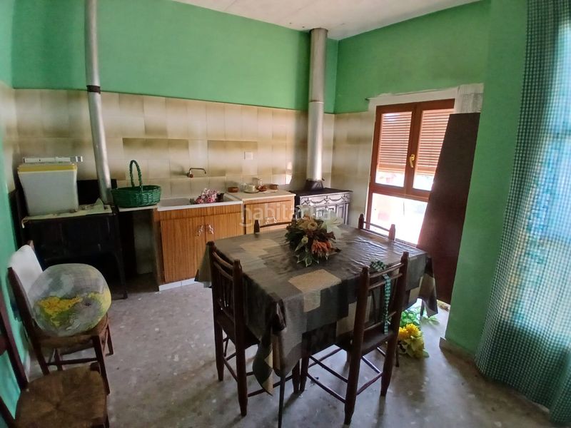 Foto b1da0291-214f-4e3e-a3f9-fbdd7230e1ac. Casa amb calefacció a Valdeltormo