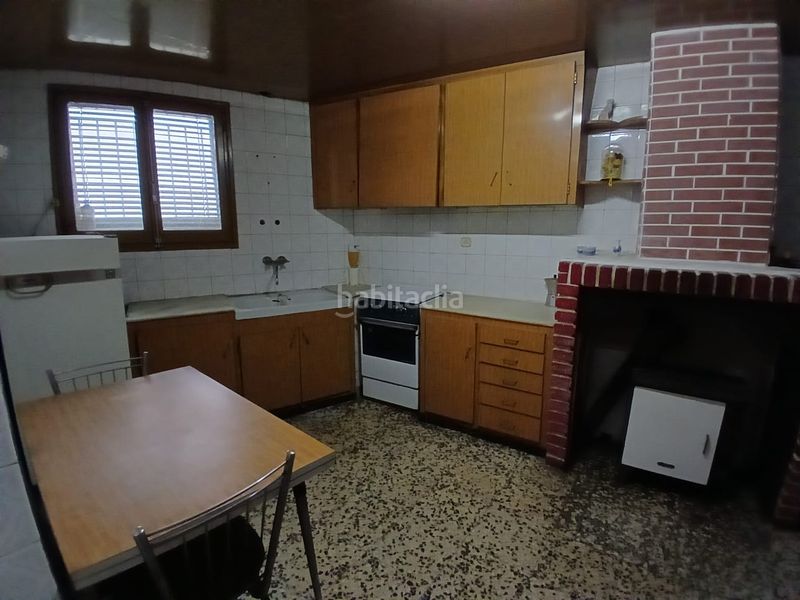 Foto 918ecf23-dbee-4f83-816a-c5e812ad29ff. Casa amb xemeneia a Valdeltormo