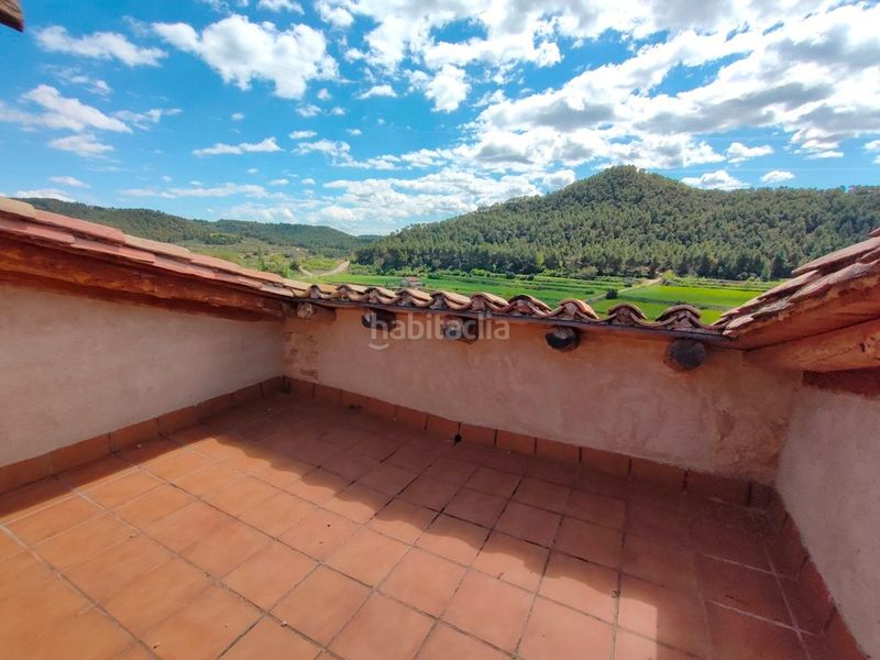 Foto f78f71ae-1a28-4b95-8af2-491f6d5ec30d. Country house in Portellada (La)