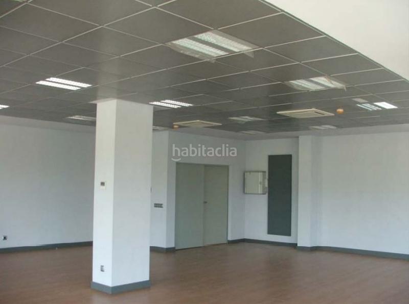 Foto e6ba95eb-1a59-48e0-8516-653a3cf50c39. Edificio en Cabanillas del Campo