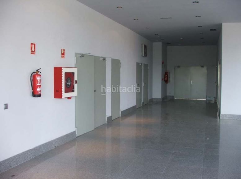 Foto 6282947e-49c8-4041-9290-791eb0dff7ff. Affitto edificio in Cabanillas del Campo