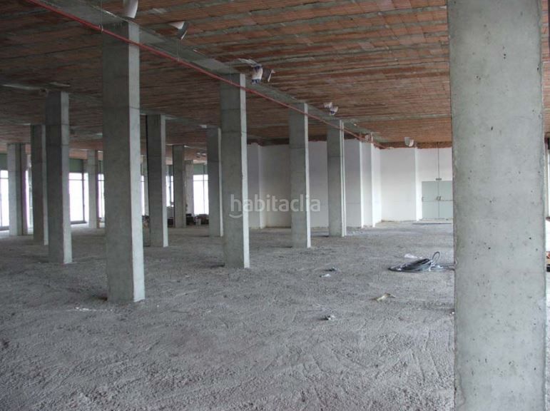 Foto e36aaac4-477d-4501-85db-b882364741df. Affitto edificio in Cabanillas del Campo