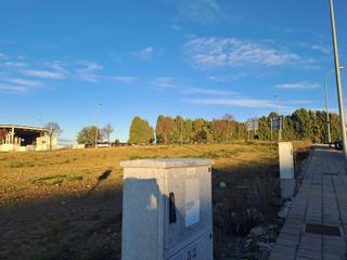 Gewerbliches Grundstck en Chiloeches. Solar industrial en chiloeches