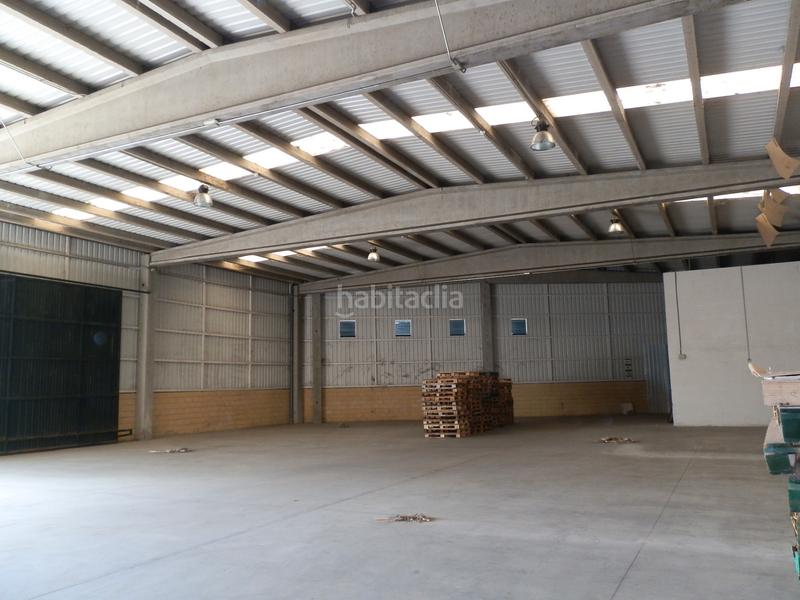 Foto 96555cb5-fc2e-46cc-8418-120acb1327de. Industrial building in calle zeus 13 in Meco pueblo Meco